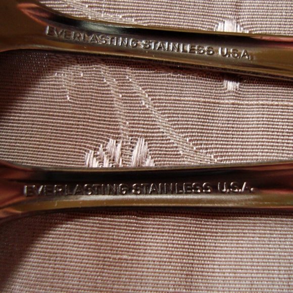 GUC Vintage Set of 16 Everlasting Stainless BALTIC Oval Place Dessert Spoons - Picture 5 of 7